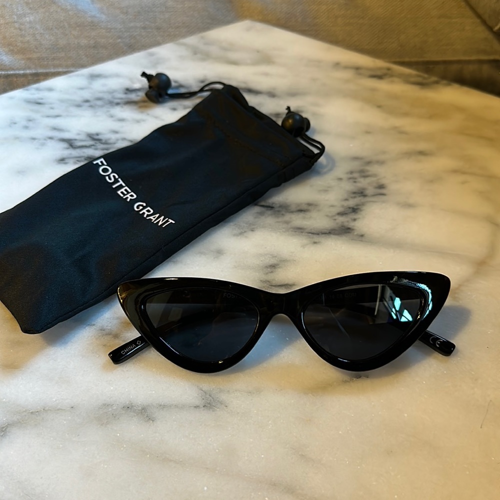 Foster Grant Cat Eye Sunglasses